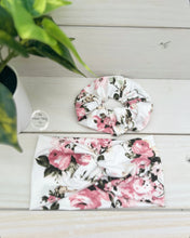 Load image into Gallery viewer, Pink Roses Front Knot Headband