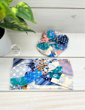Load image into Gallery viewer, Blue Patchwork Front Knot Headband