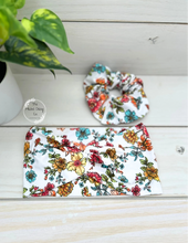 Load image into Gallery viewer, Bright Botanical on White Front Knot Headband