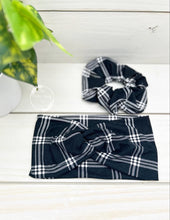 Load image into Gallery viewer, Black Plaid Front Knot Headband