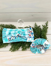 Load image into Gallery viewer, Blue Christmas Patchwork Front Knot Headband