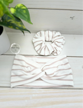 Load image into Gallery viewer, Ribbed Cream Beige Stripe Front Knot Headband