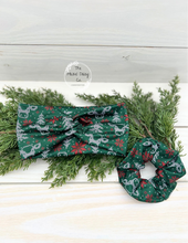 Load image into Gallery viewer, Christmas Cows Front Knot Headband