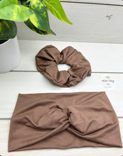 Load image into Gallery viewer, Espresso Front Knot Headband
