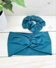 Load image into Gallery viewer, Teal Front Knot Headband