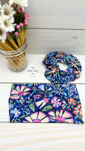 Load image into Gallery viewer, Navy Pencils Flowers Front Knot Headband