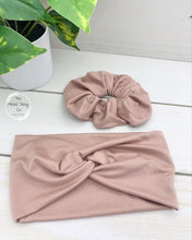 Load image into Gallery viewer, Blush Taupe Front Knot Headband