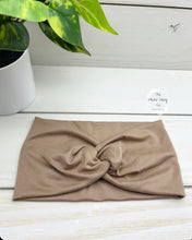 Load image into Gallery viewer, Hazelnut Front Knot Headband