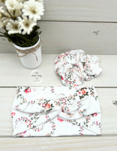 Load image into Gallery viewer, Pink Coral Purple Floral on Ivory Front Knot Headband