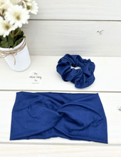 Load image into Gallery viewer, Navy Front Knot Headband