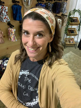 Load image into Gallery viewer, Ribbed Retro Daisies Front Knot Headband