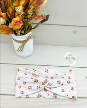 Load image into Gallery viewer, Rustic Flowers on White Front Knot Headband