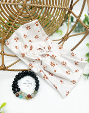 Load image into Gallery viewer, Rustic Flowers on White Front Knot Headband