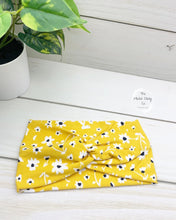 Load image into Gallery viewer, Mustard Flowers Front Knot Headband
