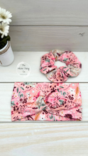 Load image into Gallery viewer, Pink Foliage Front Knot Headband