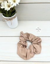 Load image into Gallery viewer, Latte Gold Shimmer Scrunchie
