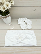 Load image into Gallery viewer, Ivory Front Knot Headband
