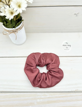 Load image into Gallery viewer, Plumwood Scrunchie
