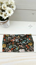 Load image into Gallery viewer, Farmhouse Brown Botanical Front Knot Headband
