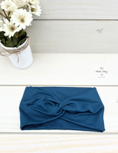Load image into Gallery viewer, Teal Front Knot Headband
