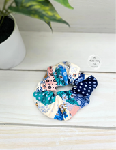 Load image into Gallery viewer, Blue Patchwork Scrunchie
