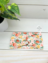 Load image into Gallery viewer, Stamped Floral Front Knot Headband

