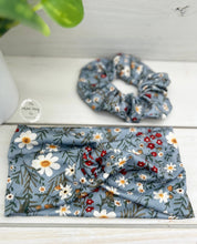 Load image into Gallery viewer, Blue Daisy Garden Scrunchie
