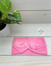Load image into Gallery viewer, Vibrant Pink Front Knot Headband
