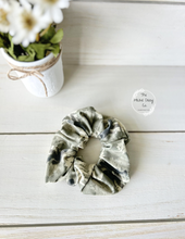 Load image into Gallery viewer, Sasquatch Scrunchie
