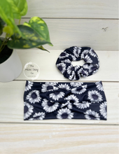 Load image into Gallery viewer, Navy Sunflowers Front Knot Headband

