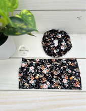 Load image into Gallery viewer, Hawaiian Flowers on Black Scrunchie
