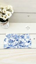 Load image into Gallery viewer, Blue China Flowers Front Knot Headband
