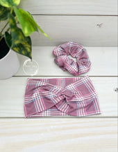 Load image into Gallery viewer, Mauve Plaid Scrunchie
