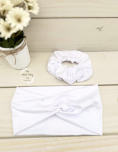Load image into Gallery viewer, White Scrunchie
