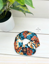 Load image into Gallery viewer, Vibrant Blue Fall Flowers Scrunchie
