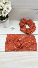 Load image into Gallery viewer, Terracotta Dots Scrunchie
