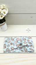 Load image into Gallery viewer, Ribbed Bread Front Knot Headband
