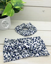 Load image into Gallery viewer, Navy Granite Dots Scrunchie

