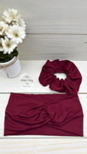 Load image into Gallery viewer, Burgundy Front Knot Headband
