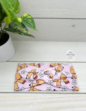 Load image into Gallery viewer, Pencil Bows Front Knot Headband
