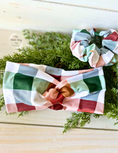 Load image into Gallery viewer, Vintage Christmas Checkers Scrunchie
