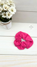 Load image into Gallery viewer, Magenta Pink Scrunchie
