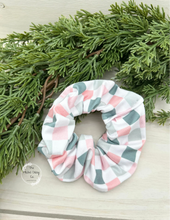 Load image into Gallery viewer, Vintage Christmas Pink Green Checker Scrunchie
