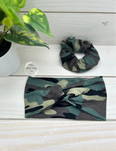 Load image into Gallery viewer, Camo Scrunchie
