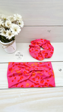 Load image into Gallery viewer, Hot Pink Leopard Scrunchie
