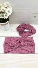 Load image into Gallery viewer, Mauve Purple Small Flowers Scrunchie
