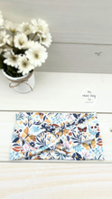 Load image into Gallery viewer, Butterflies Front Knot Headband
