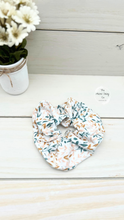 Load image into Gallery viewer, Stamped Leaves Scrunchie
