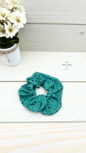 Load image into Gallery viewer, Teal Dots Scrunchie
