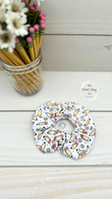 Load image into Gallery viewer, Daisies and Pencils Scrunchie
